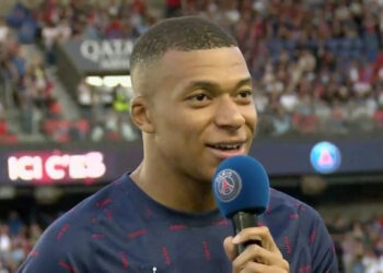 Kylian Mbappe snubs Real Madrid transfer to sign new PSG mega 3 year deal of £1m per week salary