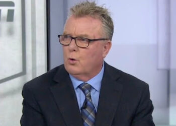 EPL: This is madness, you’re killing your players – Nicol tells Conte as Kane vomits, Son collapses