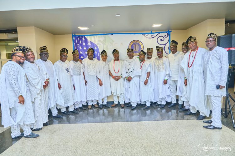 CLUB 5 USA CHICAGO ILLINOIS CELEBRATES 10TH ANNIVERSARY AND FUNDRAISING