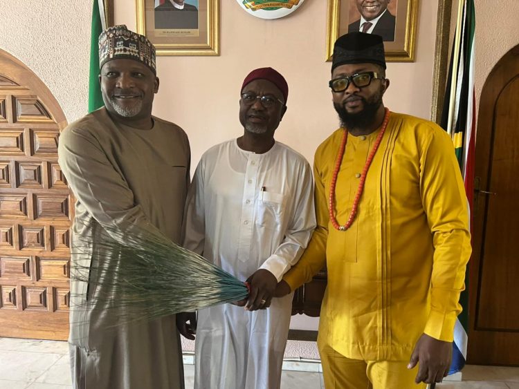 NIGERIAN AMBASSADOR TO SOUTH AFRICA RECEIVES APC ELECTORAL REPORT.