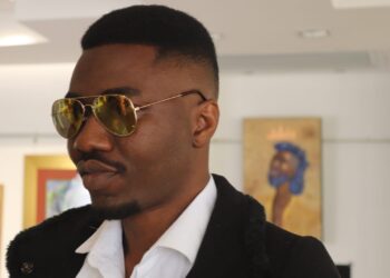 Sheay Akins shows off shiny and eclecticdebut EP ‘Versatility (Vol.1)’