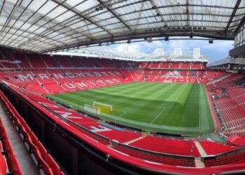 EPL: Sheikh Jassim sends final bid to buy Man Utd from Glazer family