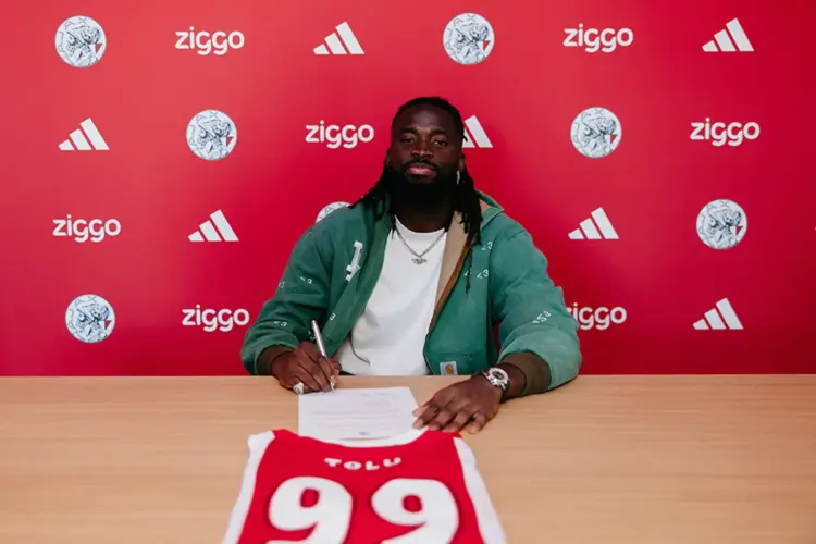 ‘He’s much better than people said’ – Former Eredivisie forward impressed by Ajax new signing Arokodare